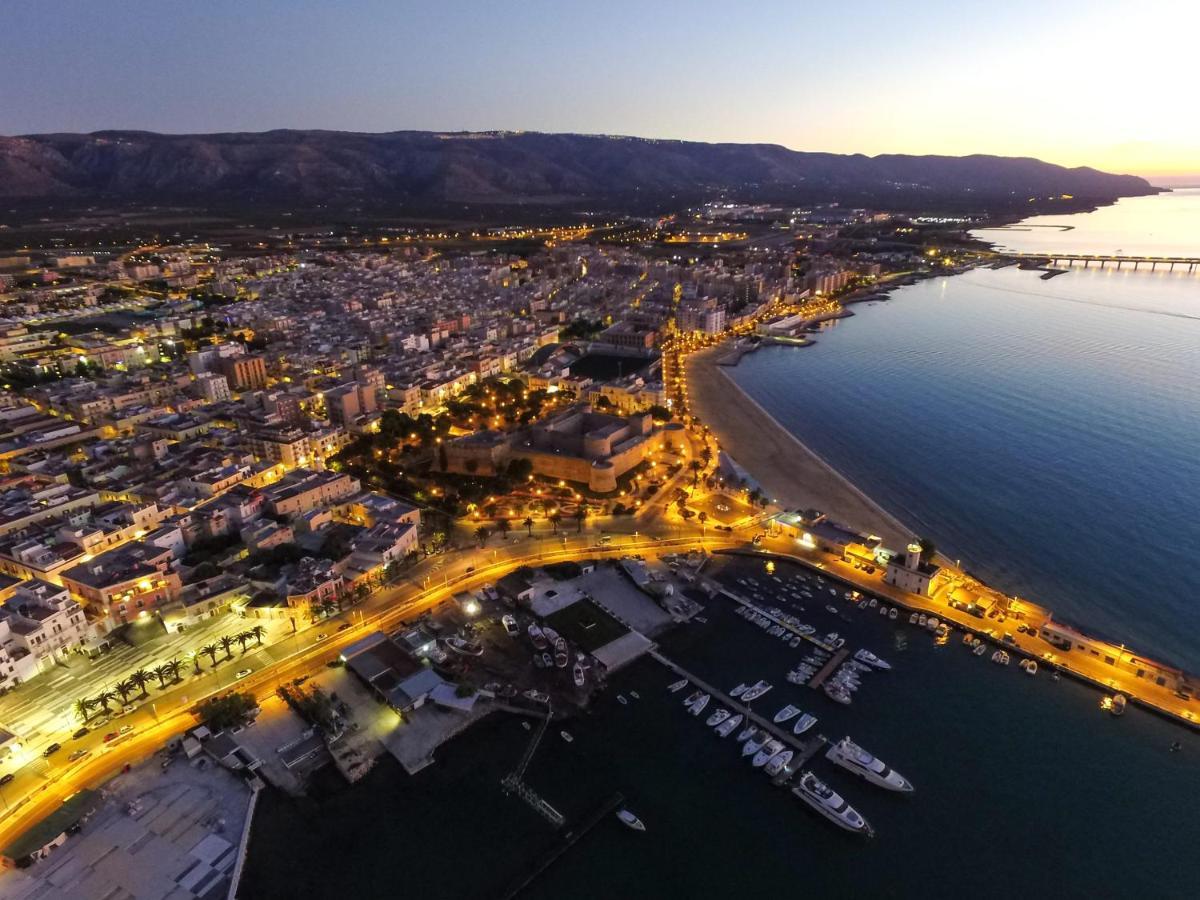 B&B Home Sweet Home - Affitti Brevi Italia Manfredonia Buitenkant foto