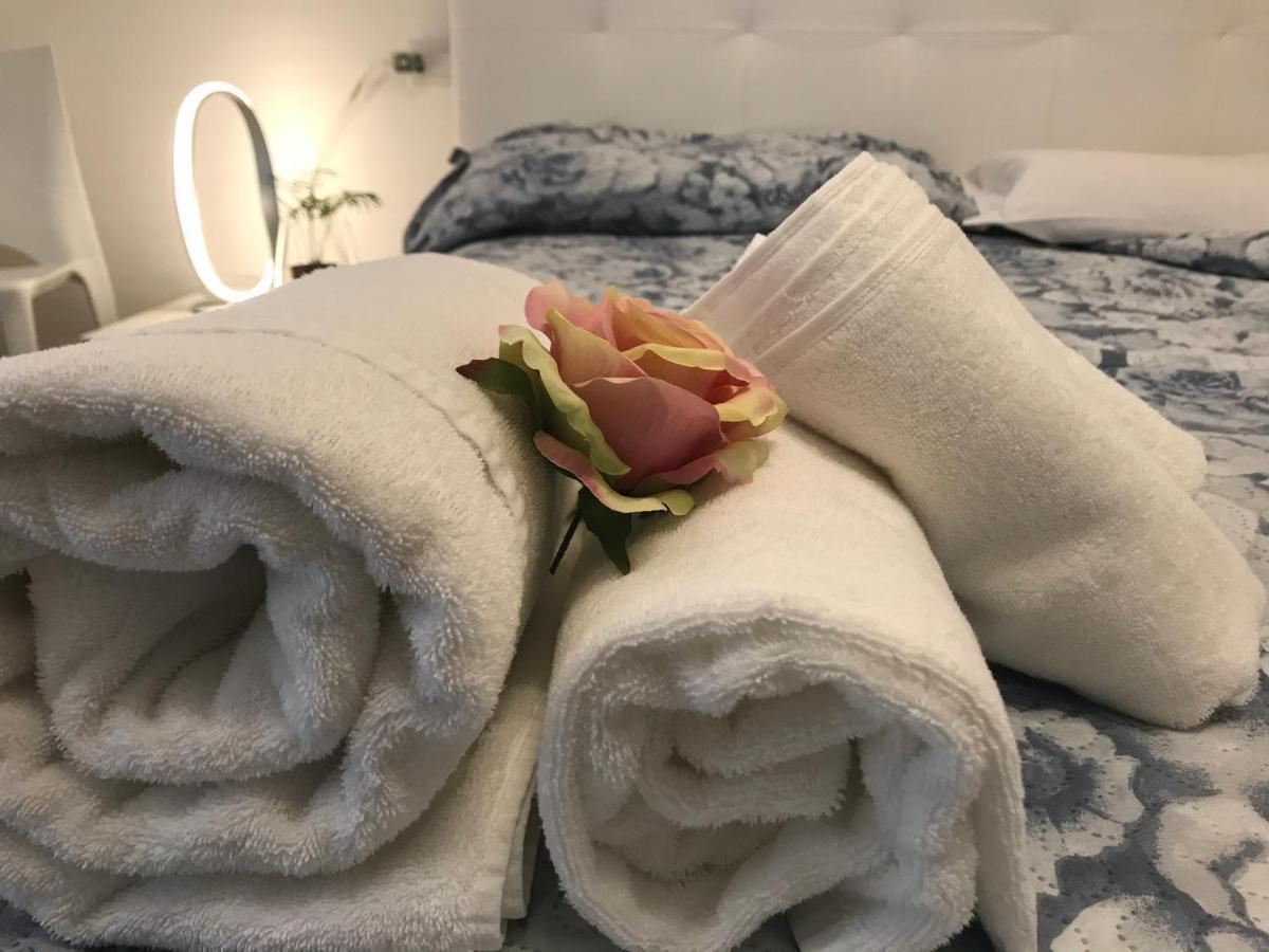 B&B Home Sweet Home - Affitti Brevi Italia Manfredonia Buitenkant foto